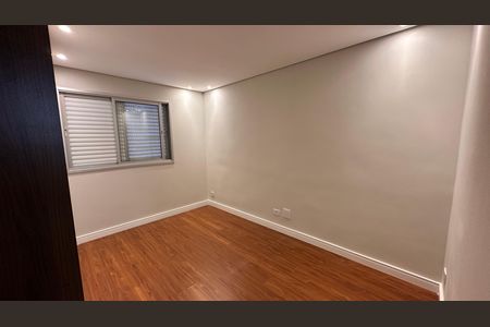 Apartamento para alugar com 101m², 2 quartos e sem vaga