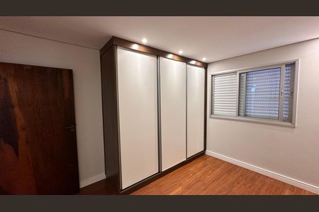 Apartamento para alugar com 101m², 2 quartos e sem vaga