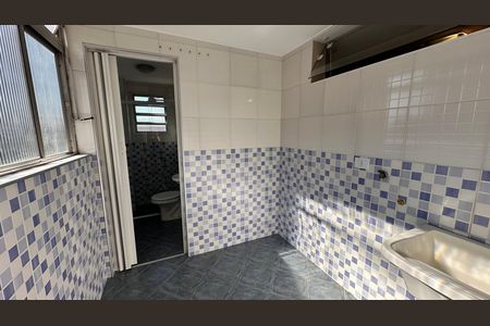 Apartamento para alugar com 101m², 2 quartos e sem vaga