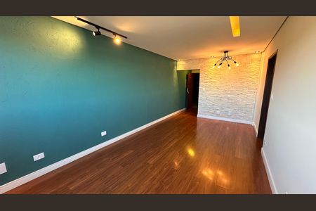 Apartamento para alugar com 101m², 2 quartos e sem vaga