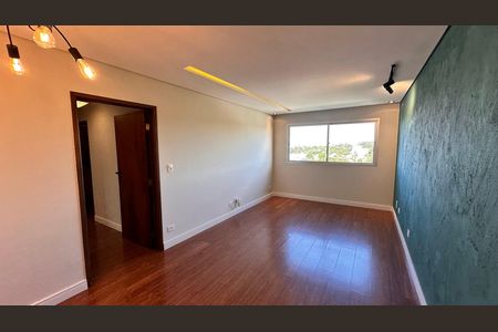 Apartamento para alugar com 101m², 2 quartos e sem vaga