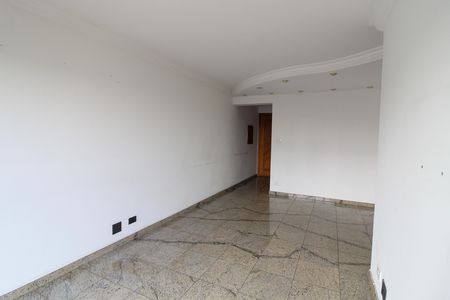 Sala de apartamento para alugar com 3 quartos, 75m² em Vila Albano, São Paulo