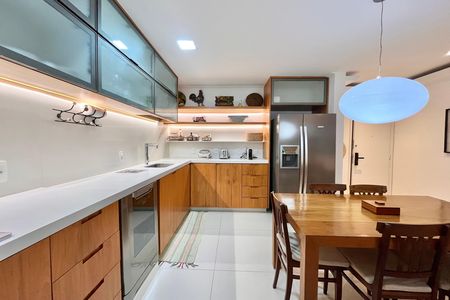 Cozinha de apartamento à venda com 1 quarto, 74m² em Lagoa, Rio de Janeiro