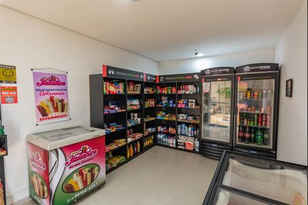 Apartamento para alugar com 56m², 2 quartos e 1 vaga Apartamento para alugar com 56m², 2 quartos e 1 vagaMinimercado