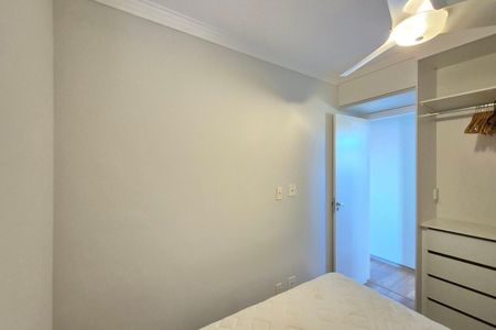 Apartamento à venda com 57m², 2 quartos e 1 vagaQuarto 2 