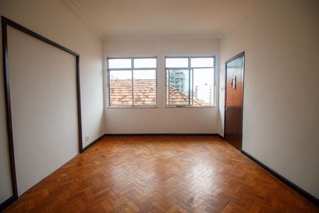 Apartamento à venda com 123m², 3 quartos e sem vaga Apartamento à venda com 123m², 3 quartos e sem vagaSala