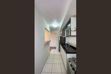 Apartamento à venda com 72m², 2 quartos e 2 vagas Apartamento à venda com 72m², 2 quartos e 2 vagasCozinha e Área de Serviço