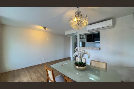 Apartamento à venda com 72m², 2 quartos e 2 vagas Apartamento à venda com 72m², 2 quartos e 2 vagassala