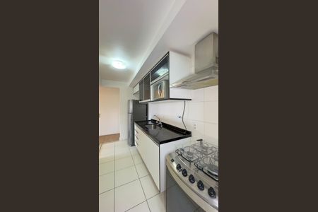 Apartamento à venda com 72m², 2 quartos e 2 vagas Apartamento à venda com 72m², 2 quartos e 2 vagasCozinha e Área de Serviço