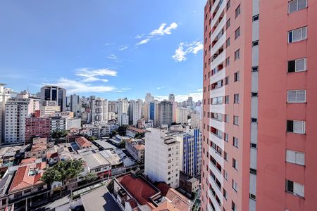 Apartamento à venda com 62m², 3 quartos e 1 vaga Apartamento à venda com 62m², 3 quartos e 1 vagaVista do Quarto 2