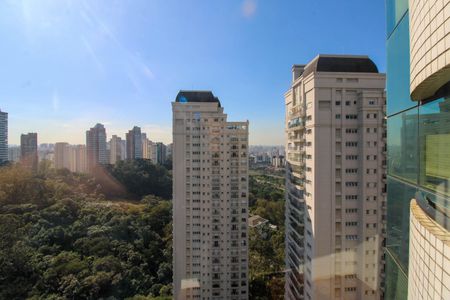 Apartamento à venda com 336m², 4 quartos e 5 vagas Apartamento à venda com 336m², 4 quartos e 5 vagasVista Varanda da Sala