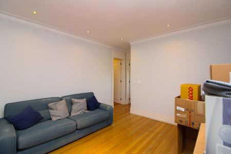 Apartamento à venda com 336m², 4 quartos e 5 vagas Apartamento à venda com 336m², 4 quartos e 5 vagasSala dos quartos
