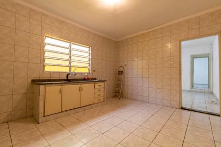 Casa à venda com 75m², 1 quarto e 2 vagas Casa à venda com 75m², 1 quarto e 2 vagasCozinha