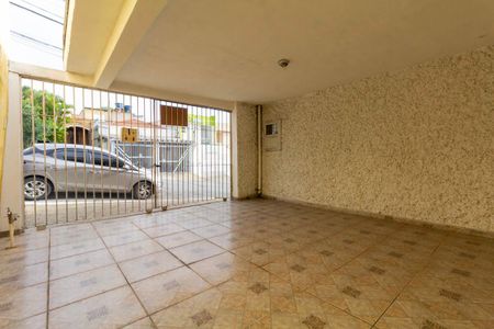 Casa à venda com 75m², 1 quarto e 2 vagas Casa à venda com 75m², 1 quarto e 2 vagasGaragem