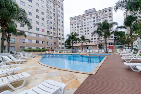 Apartamento à venda com 81m², 2 quartos e 1 vaga Apartamento à venda com 81m², 2 quartos e 1 vagaÁrea comum - Piscina
