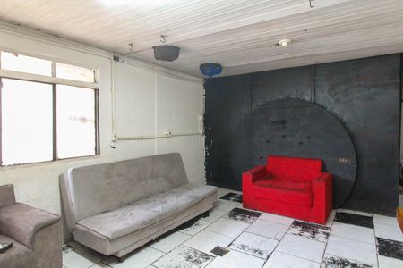 Casa à venda com 273m², 2 quartos e sem vagaSala/Cozinha