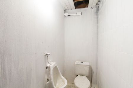 Casa à venda com 273m², 2 quartos e sem vagaBanheiro