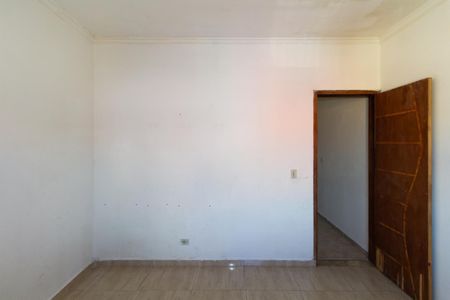 Quarto 2 de casa para alugar com 2 quartos, 68m² em Satélite Santa Barbara, São Paulo
