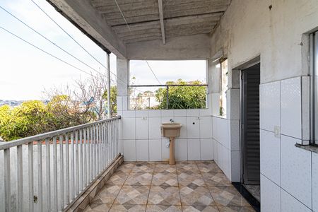 Casa para alugar com 120m², 2 quartos e 1 vagaÁrea de Serviço
