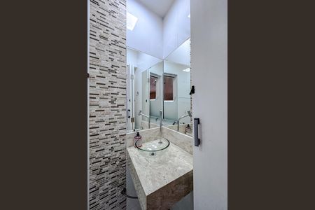 Banheiro de casa para alugar com 1 quarto, 75m² em Brás, São Paulo