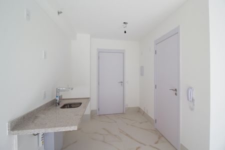 Cozinha de kitnet/studio à venda com 1 quarto, 30m² em Indianópolis, São Paulo