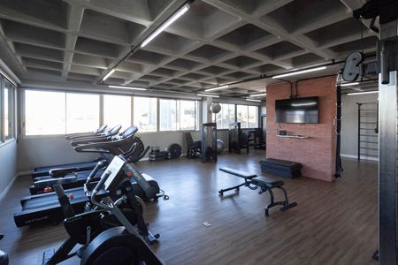 Apartamento à venda com 130m², 2 quartos e 3 vagas Apartamento à venda com 130m², 2 quartos e 3 vagasÁrea comum - Academia