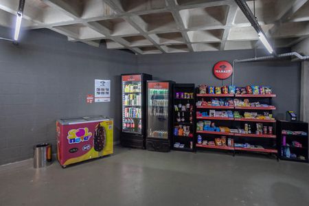 Apartamento à venda com 130m², 2 quartos e 3 vagas Apartamento à venda com 130m², 2 quartos e 3 vagasÁrea comum
