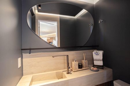 Apartamento à venda com 130m², 2 quartos e 3 vagas Apartamento à venda com 130m², 2 quartos e 3 vagasLavabo