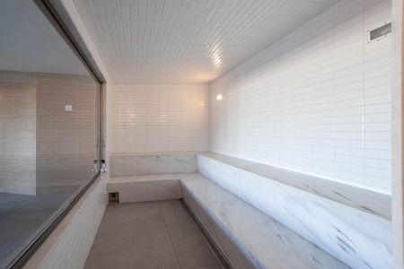 Apartamento à venda com 130m², 2 quartos e 3 vagas Apartamento à venda com 130m², 2 quartos e 3 vagasSauna