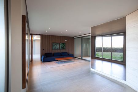 Apartamento à venda com 130m², 2 quartos e 3 vagas Apartamento à venda com 130m², 2 quartos e 3 vagasHall social