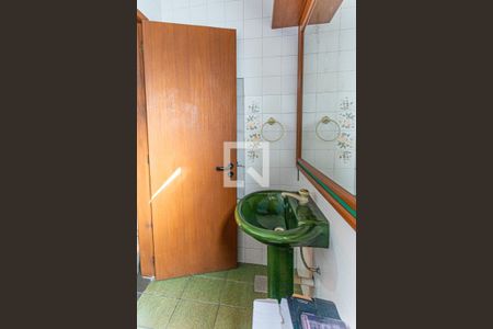 Banheiro 1 de casa para alugar com 4 quartos, 303m² em Ideal, Novo Hamburgo