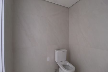 Banheiro de kitnet/studio à venda com 1 quarto, 30m² em Indianópolis, São Paulo