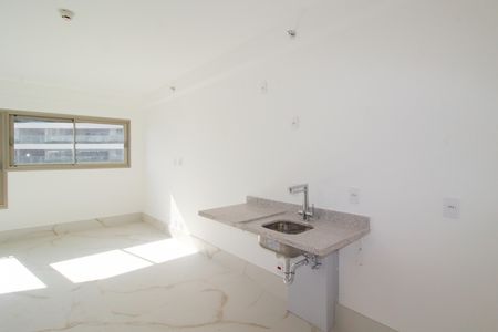 Cozinha de kitnet/studio à venda com 1 quarto, 30m² em Indianópolis, São Paulo