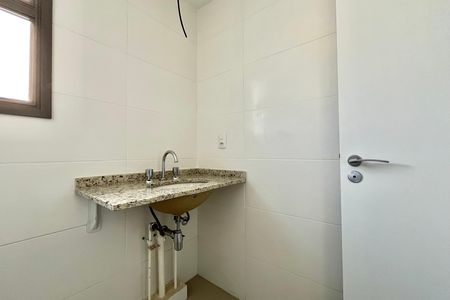 Apartamento à venda com 48m², 2 quartos e 1 vaga Apartamento à venda com 48m², 2 quartos e 1 vagaBanheiro da Suíte