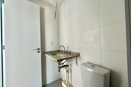 Apartamento à venda com 48m², 2 quartos e 1 vaga Apartamento à venda com 48m², 2 quartos e 1 vagaBanheiro Corredor