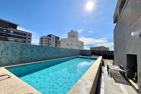 Apartamento à venda com 48m², 2 quartos e 1 vaga Apartamento à venda com 48m², 2 quartos e 1 vagaÁrea comum - Piscina
