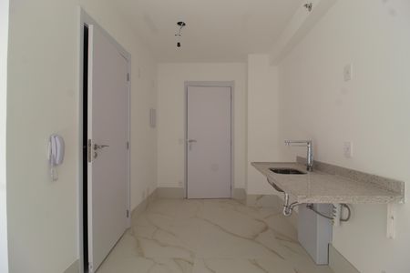Cozinha de kitnet/studio à venda com 1 quarto, 30m² em Indianópolis, São Paulo