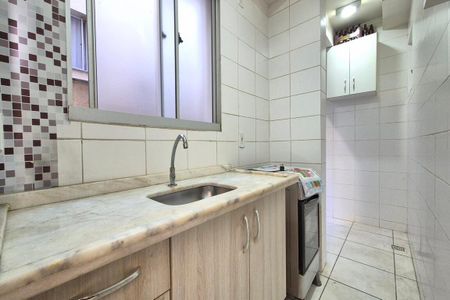 Cozinha  de apartamento à venda com 2 quartos, 84m² em Residencial Cosmos, Campinas