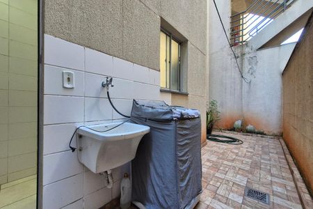 Apartamento à venda com 84m², 2 quartos e 1 vagaÁrea de Serviço