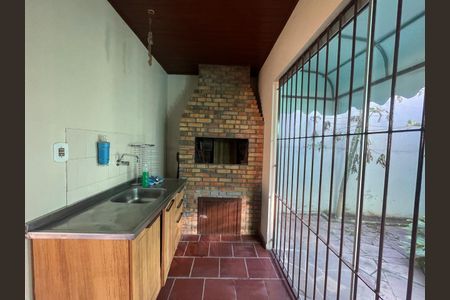Casa para alugar com 360m², 3 quartos e 1 vaga