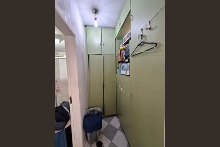Apartamento à venda com 130m², 3 quartos e 1 vaga Apartamento à venda com 130m², 3 quartos e 1 vagaDespensa