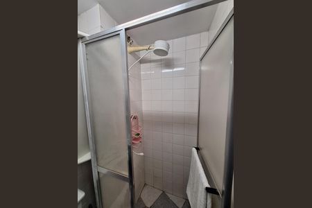 Apartamento à venda com 130m², 3 quartos e 1 vaga Apartamento à venda com 130m², 3 quartos e 1 vagaBanheiro de serviço