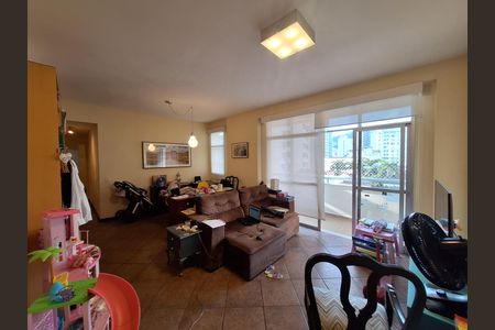 Apartamento à venda com 3 quartos, 130m² em Icaraí, Niterói