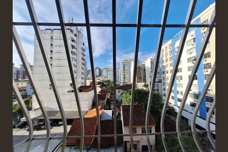 Vista do Quarto 1 de apartamento à venda com 3 quartos, 130m² em Icaraí, Niterói