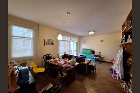 Sala de apartamento à venda com 3 quartos, 130m² em Icaraí, Niterói