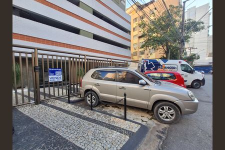 Apartamento à venda com 130m², 3 quartos e 1 vaga Apartamento à venda com 130m², 3 quartos e 1 vagaplaquinha