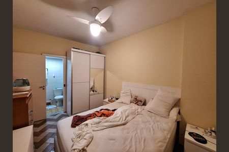 Apartamento à venda com 130m², 3 quartos e 1 vaga Apartamento à venda com 130m², 3 quartos e 1 vaga Suíte