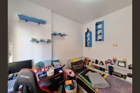 Apartamento à venda com 130m², 3 quartos e 1 vaga Apartamento à venda com 130m², 3 quartos e 1 vagaQuarto 2