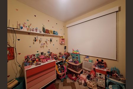 Apartamento à venda com 130m², 3 quartos e 1 vaga Apartamento à venda com 130m², 3 quartos e 1 vagaQuarto 1