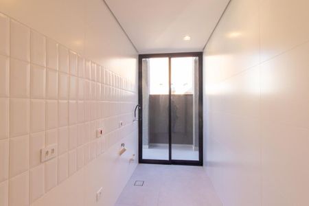 Casa de condomínio para alugar com 180m², 3 quartos e 2 vagas Casa de condomínio para alugar com 180m², 3 quartos e 2 vagasÁrea de Serviço